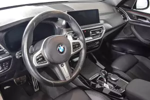 BMW  12