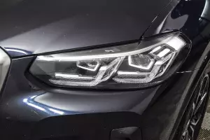 BMW  7