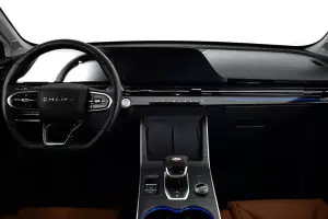 Omoda  6