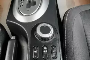 Nissan  10