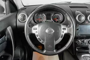 Nissan  13