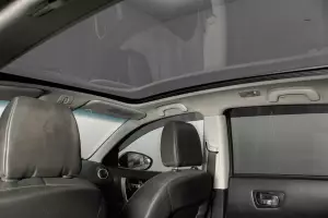 Nissan  9