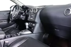 Nissan  7