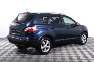 Nissan  16
