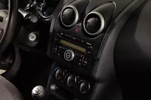 Nissan  7