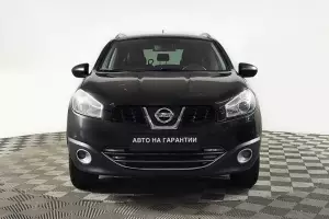 Nissan  21