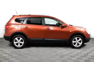 Nissan  3