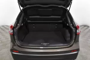 Nissan  14