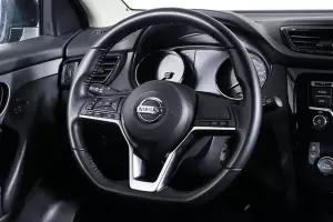 Nissan  13