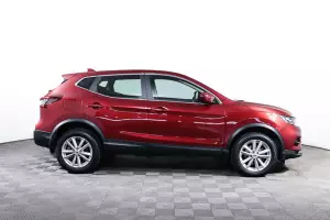Nissan  3