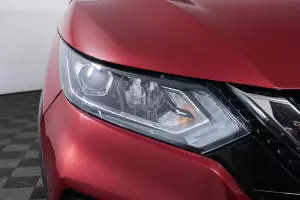 Nissan  7