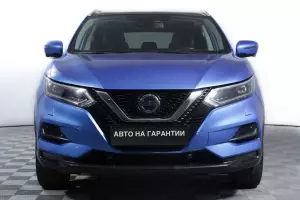 Nissan  2