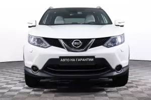 Nissan  2