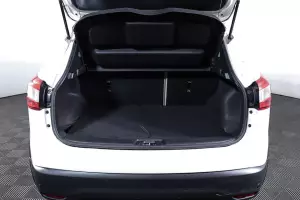 Nissan  6