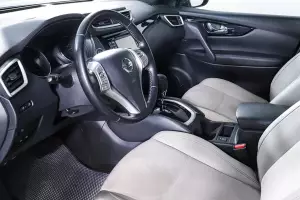 Nissan  13