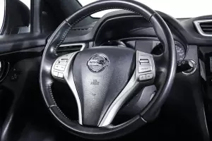 Nissan  14