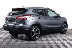 Nissan  4