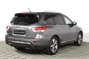 Nissan  19