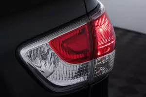 Nissan  1