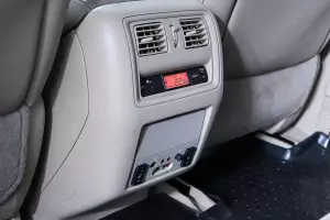 Nissan  7