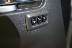 Nissan  13