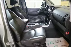 Nissan  5
