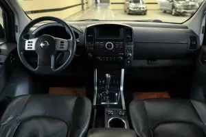 Nissan  22
