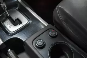 Nissan  1