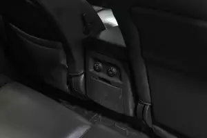 Nissan  8