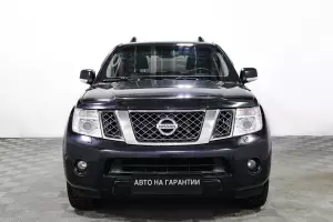Nissan  19