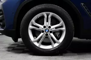 BMW  7