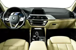 BMW  8