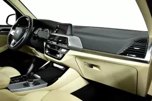 BMW  9