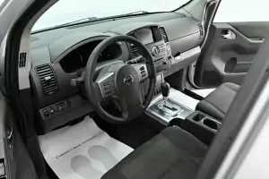 Nissan  5