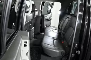 Nissan  11