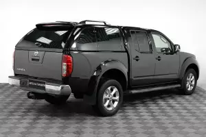 Nissan  2