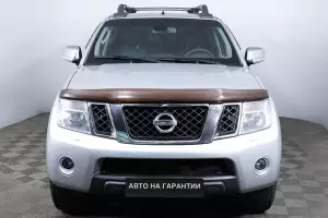 Nissan  4