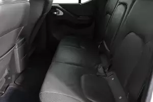 Nissan  8