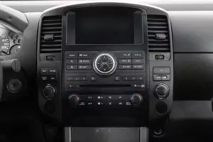 Nissan  9