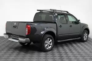 Nissan  2