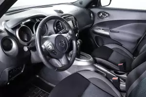 Nissan  12