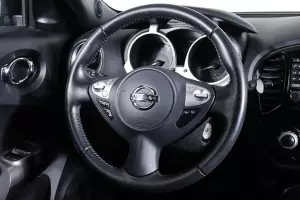 Nissan  13