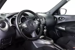 Nissan  6