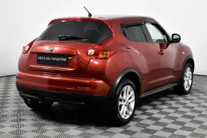 Nissan  4