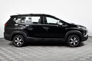 Mitsubishi  3