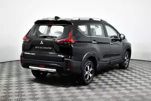 Mitsubishi  4