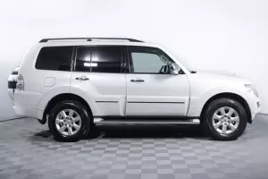 Mitsubishi  3