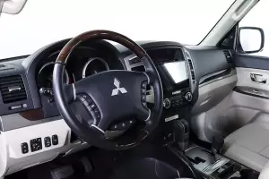 Mitsubishi  12