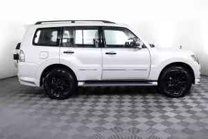 Mitsubishi  3
