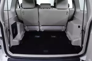 Mitsubishi  6